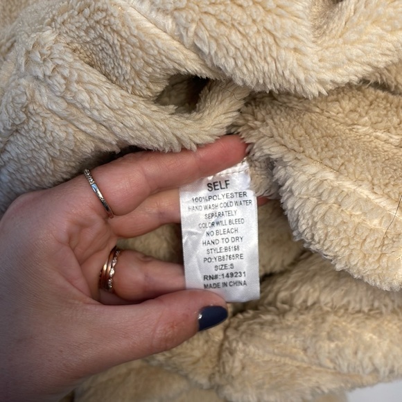 Kori America Poncho NWT - Picture 5 of 5